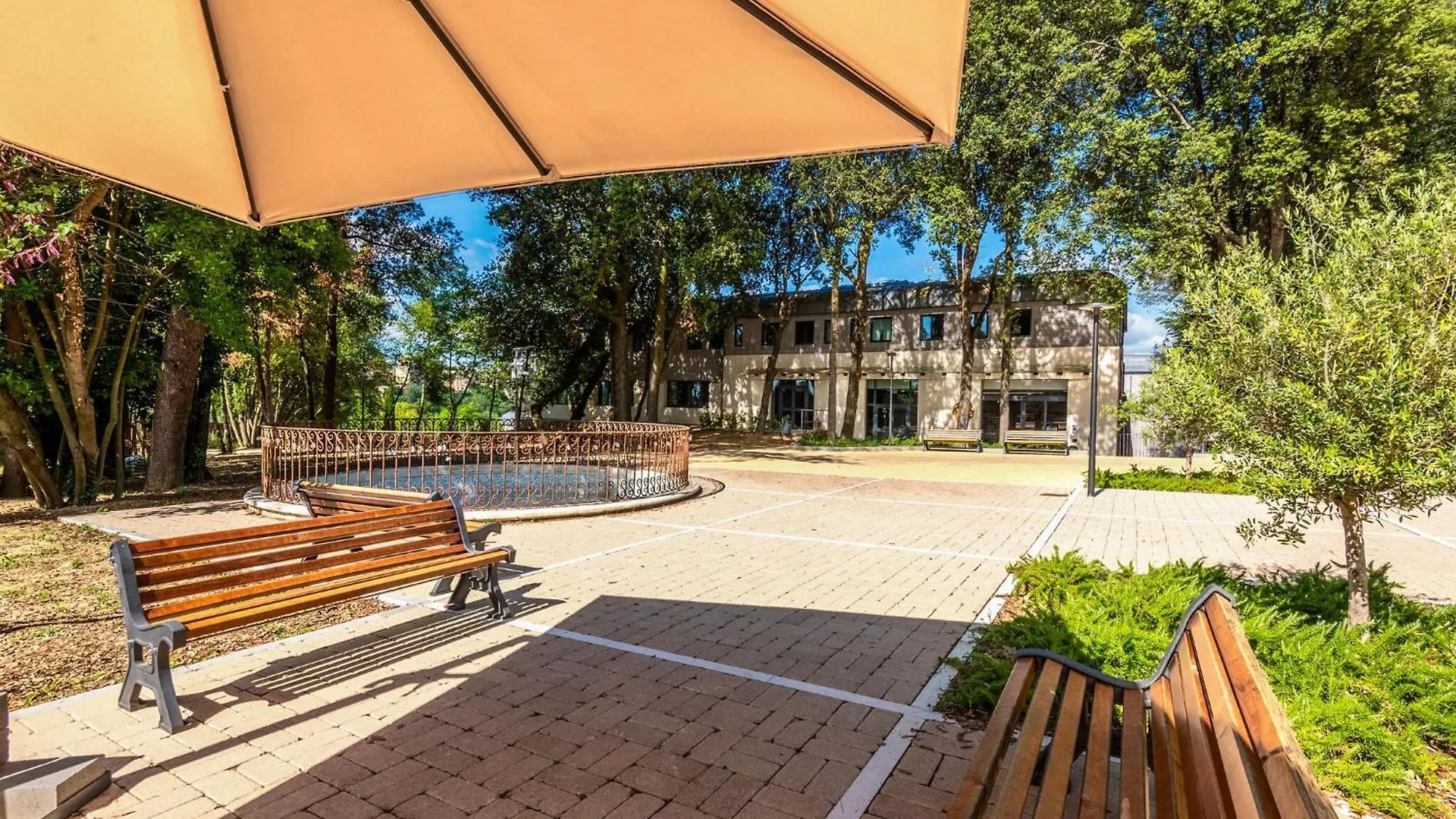 Nice Apartment In Siena With Heated Swimming Pool