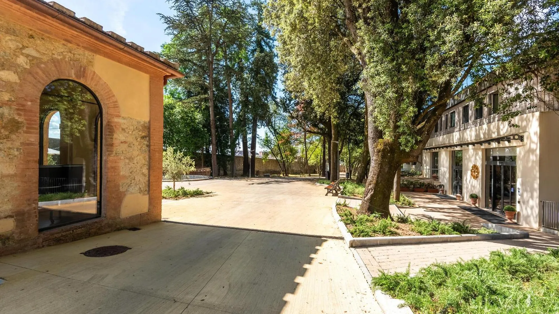 Nice Apartment In Siena With Heated Swimming Pool 0*,  Italia