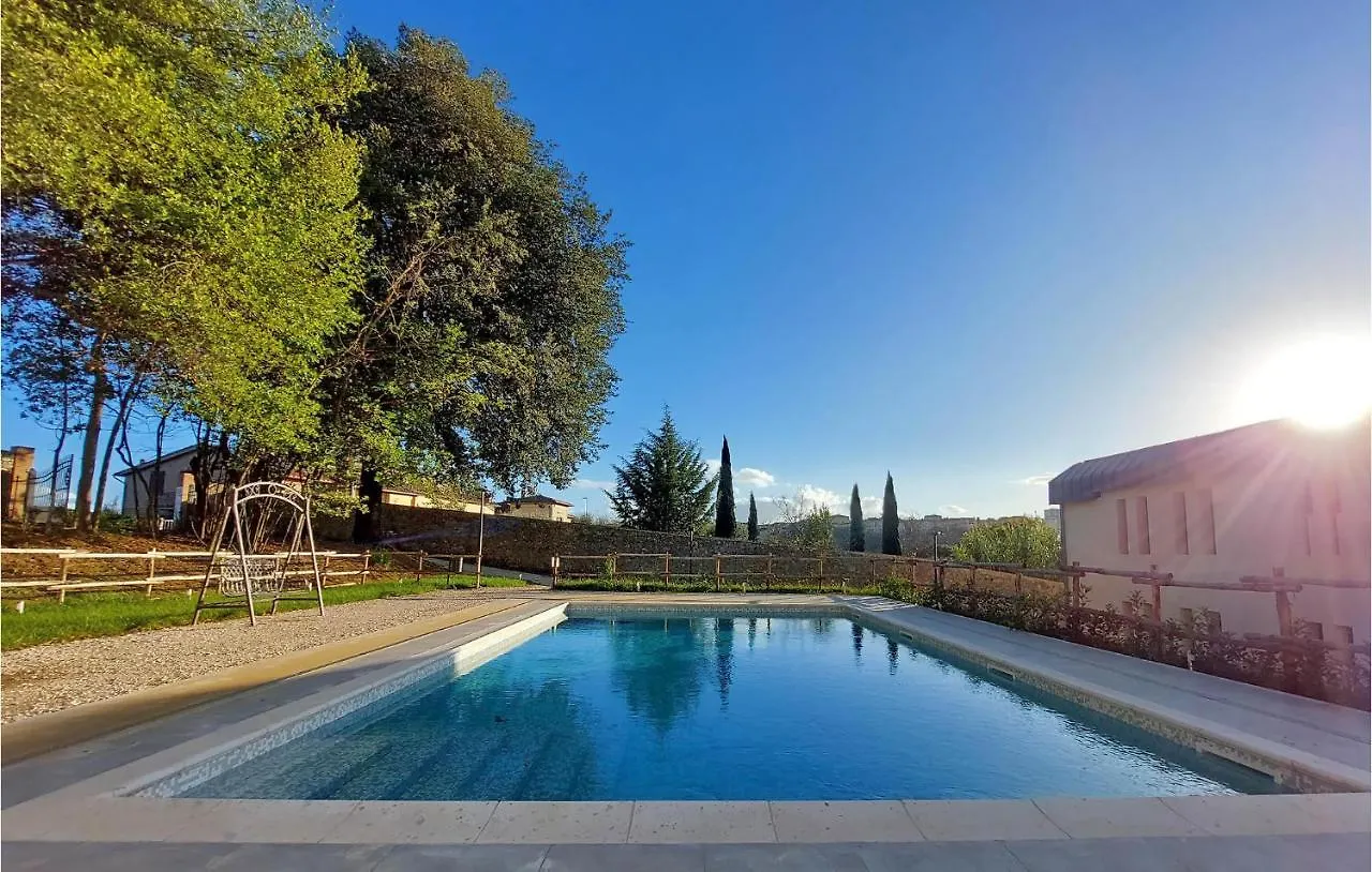 Nice Apartment In Siena With Heated Swimming Pool