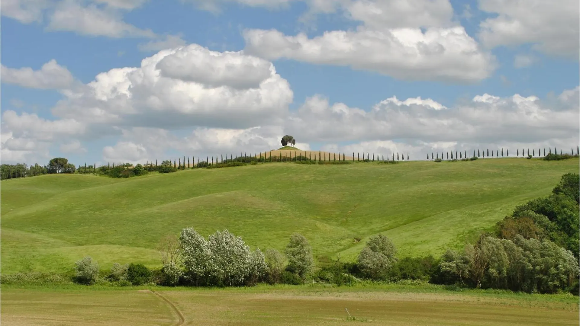 Nice Apartment In Siena With Heated Swimming Pool Włochy